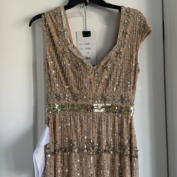 Nwt Mac Duggal Cap Sleeve Embellished Column Gown in Nude - Picture 6 of 15
